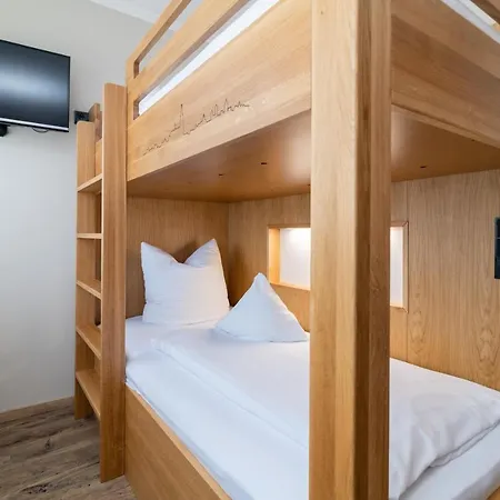 ＆ ガストホフ リチャード ヘルド ホテル 4*
