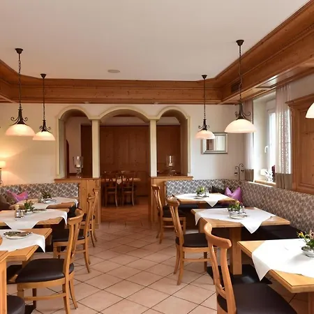 Hotel & Richard Held Regensburg