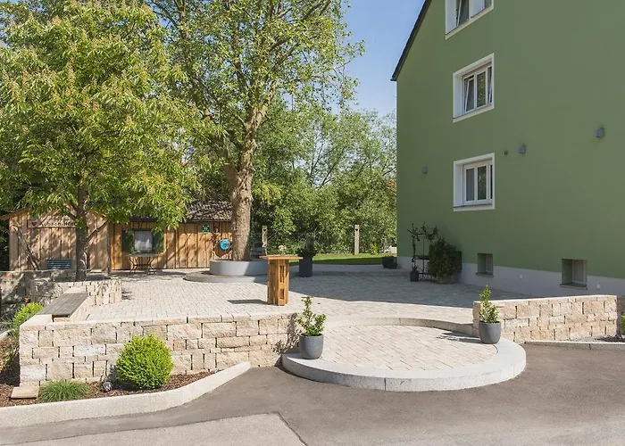 Hotel & Richard Held Regensburg